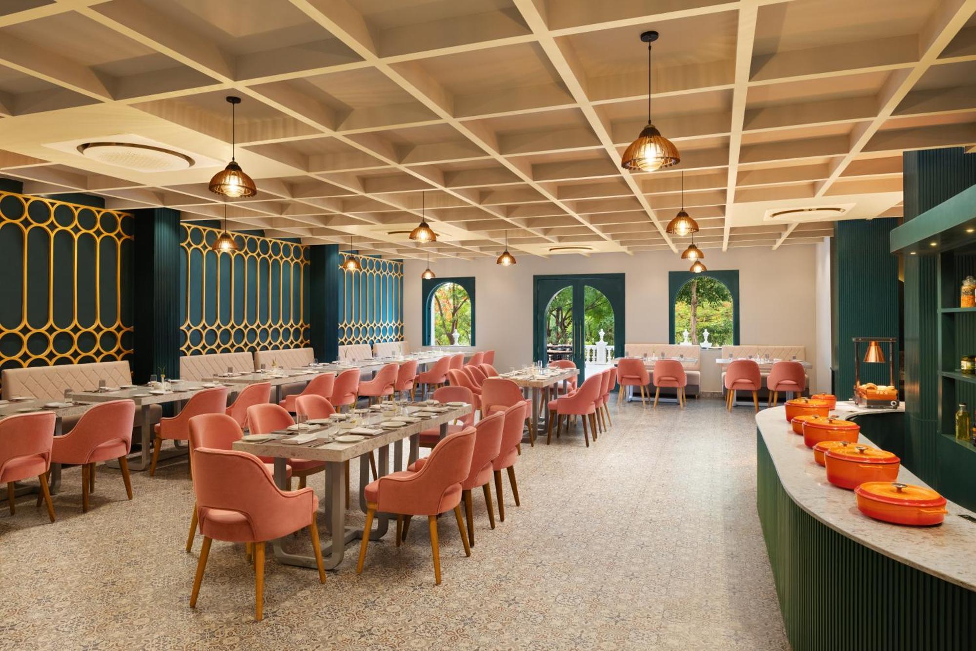 Essentia Luxury Resort & Spa Udaipur Luaran gambar