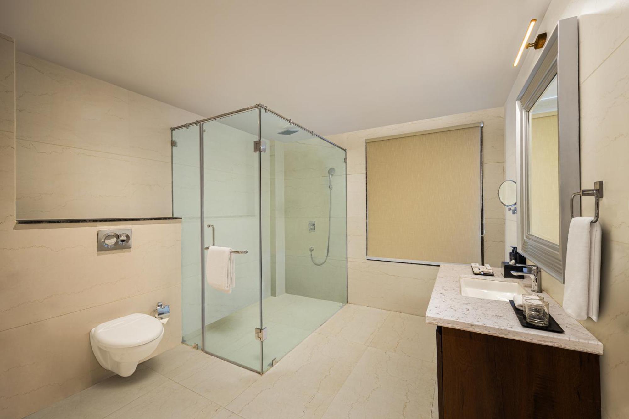 Essentia Luxury Resort & Spa Udaipur Luaran gambar