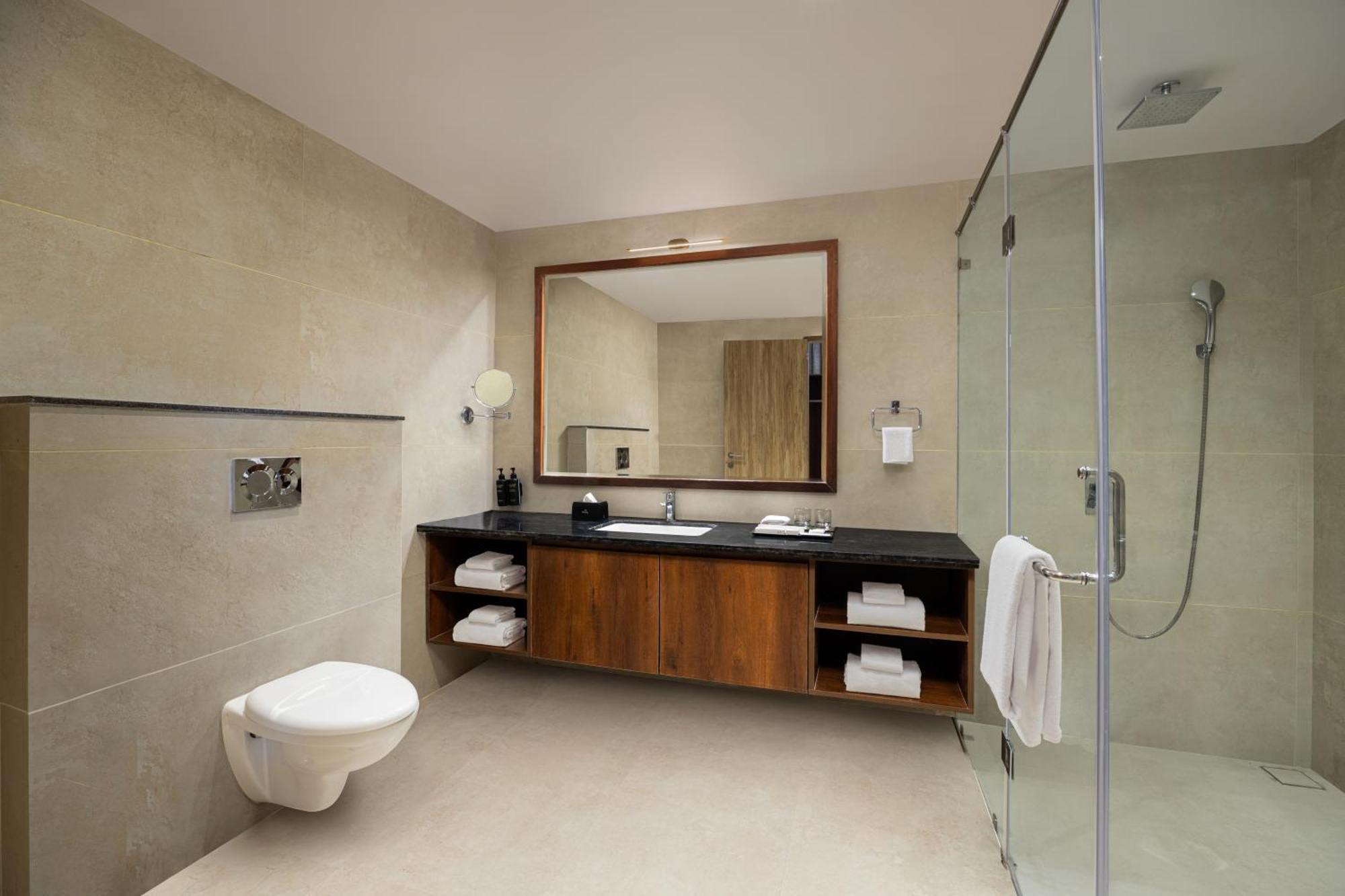 Essentia Luxury Resort & Spa Udaipur Luaran gambar