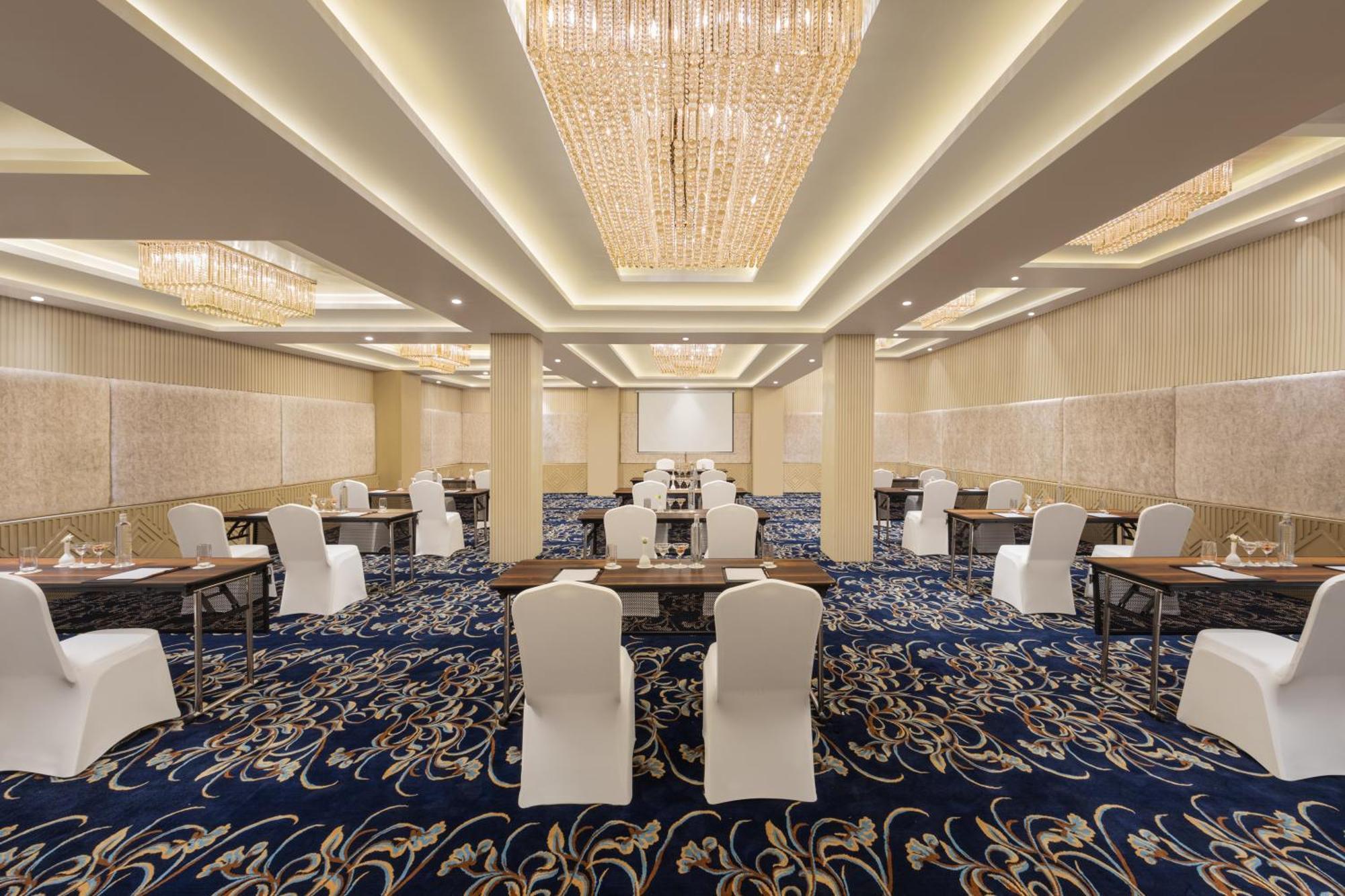 Essentia Luxury Resort & Spa Udaipur Luaran gambar