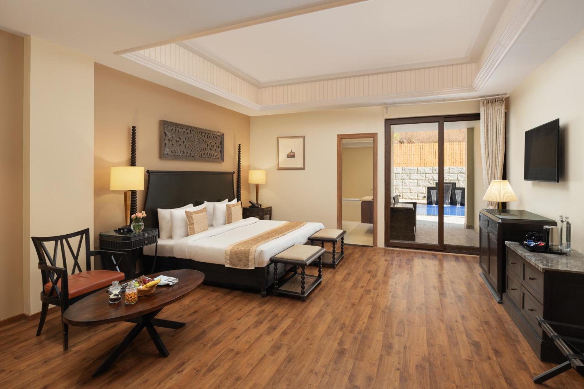 Essentia Luxury Resort & Spa Udaipur Luaran gambar