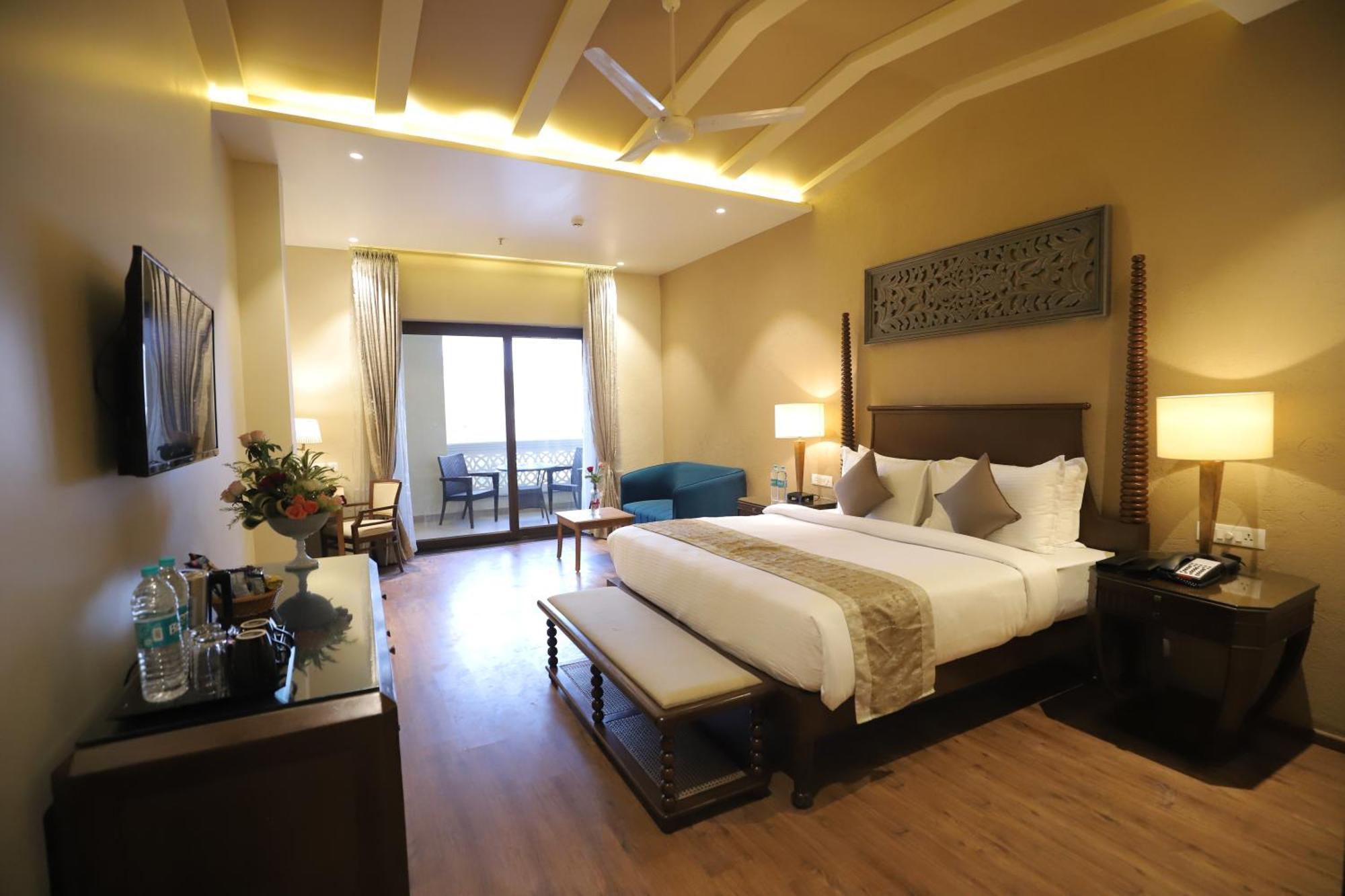 Essentia Luxury Resort & Spa Udaipur Luaran gambar